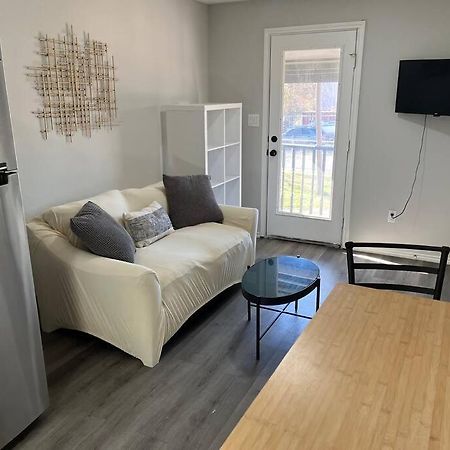 Quaint 1 Bd Close To Downtown Houston Exterior photo